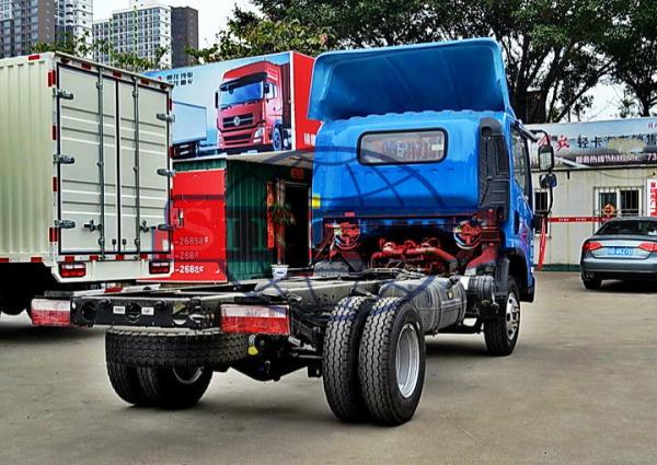 3 - 5 Tons 4x2 Light Duty Truck Chassis For Water Tank / Closed Van Truck