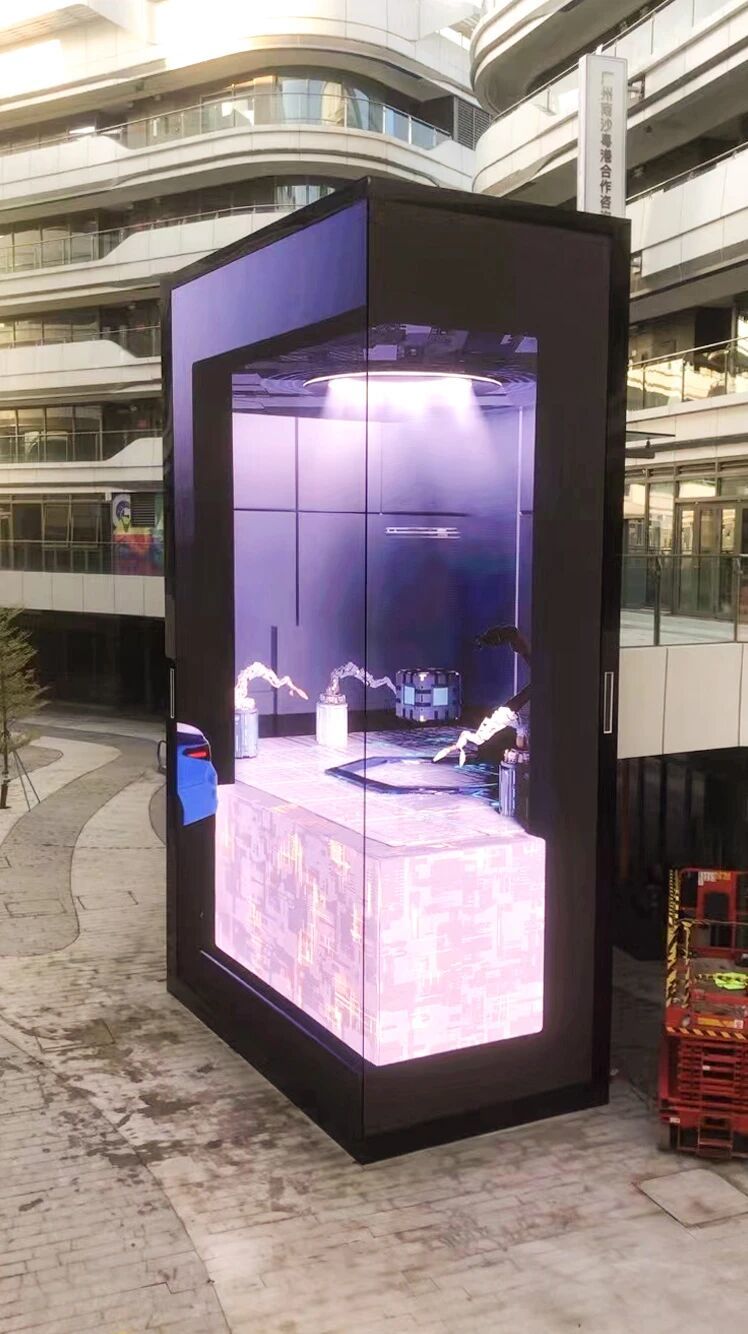 Ultra High Brightness Naked Eye 3D LED Display Wall Mounted IP65 Protection