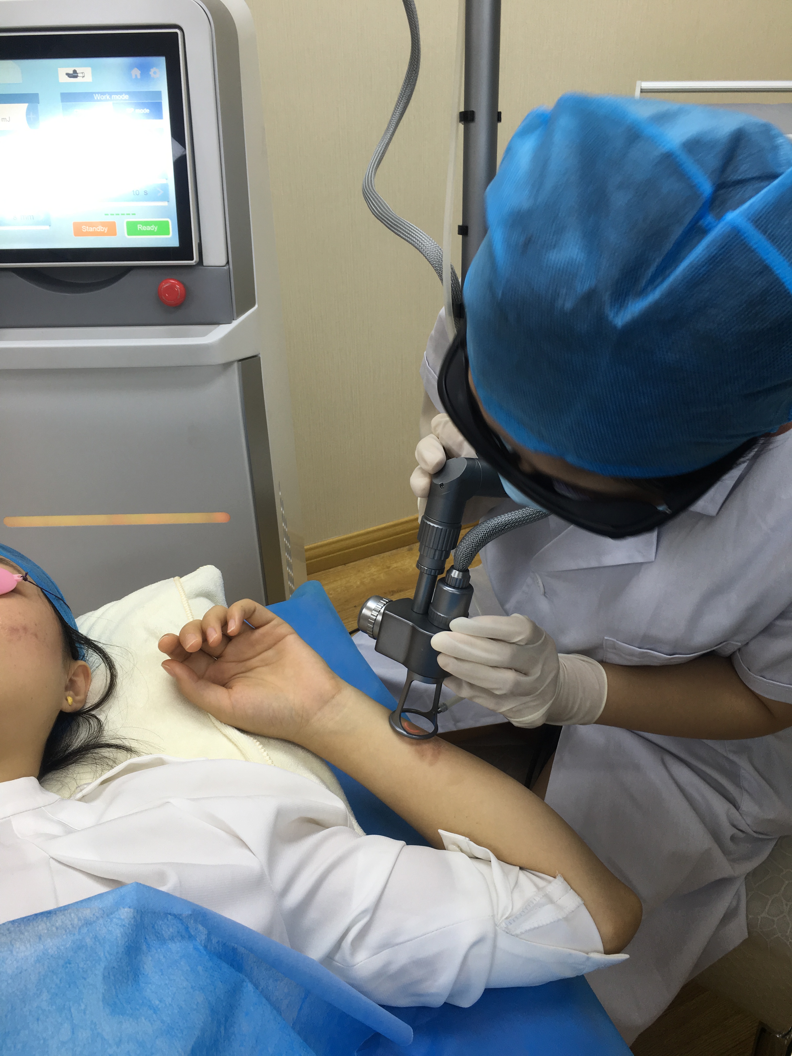 Машина удаления шрама лазера СО2 частичная для Resurfacing кожи и Postpartum реабилитации