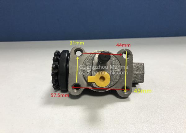 Front Left Brake Wheel Cylinder para ISUZU NKR NHR JMC 1030 8-97179358-0