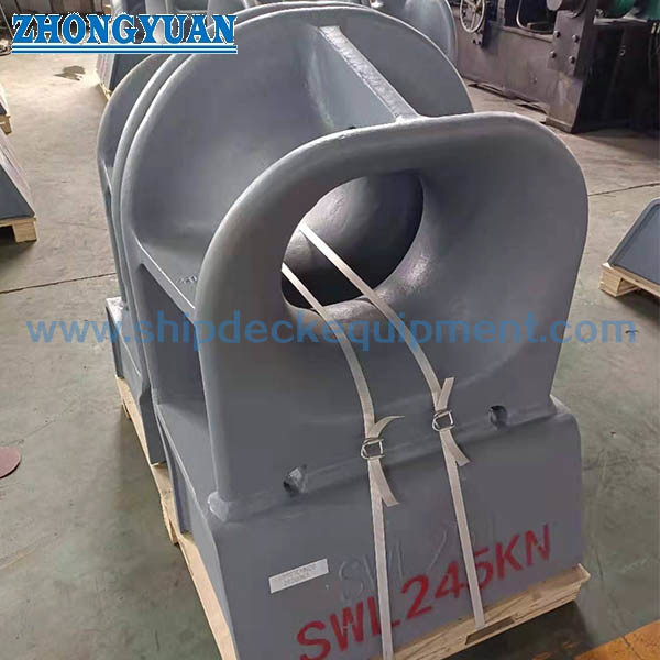 Bulwark Mounted Mooring Chock JIS F 2007 Type A | Oval Opening Cast Steel Rope Guide