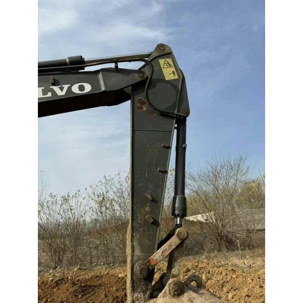 Used Volvo EC140 Excavator in Excellent Condition Ready for Quick Worldwide Shipping