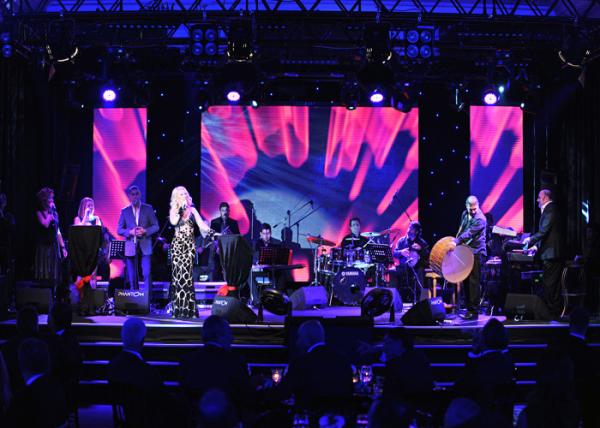 SMD Curved LED Screen , LED Video Panel P5.9 P6.944 for Stage Concert & Events