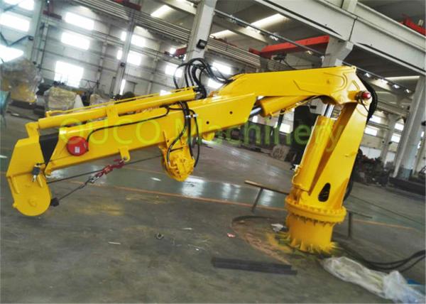 4t8m Electric Knuckle Telescopic Pedestal Mounted Ship Crane