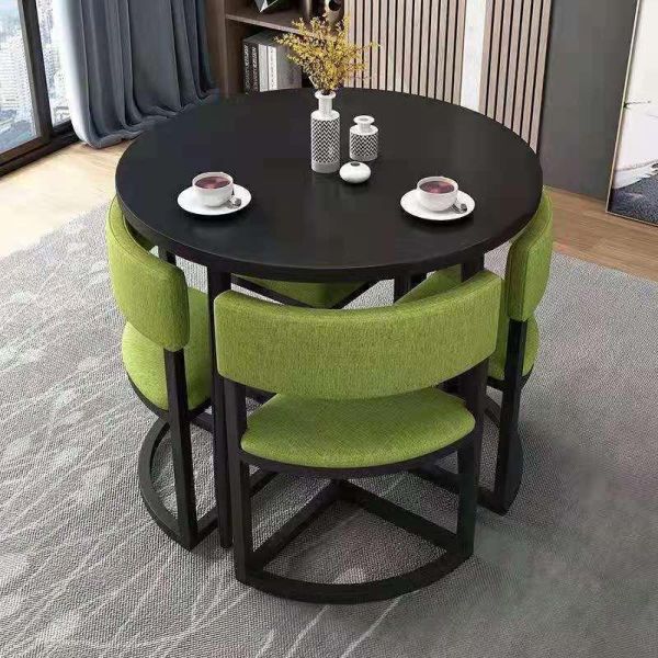 Nordic Style Round Dining Table Set Modern Solid Wood Dining Table and Chair Set for Home and Apartment