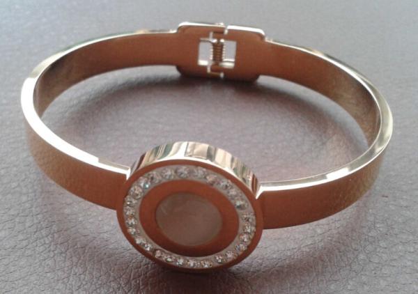 Hot Fashion 316L S.Steel Ladies PVD Gold Plated Brand Italy Paris Design Bracelet Bangle