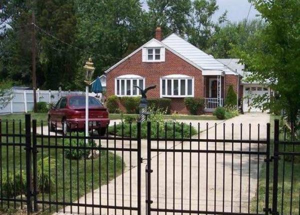 Ornamental Metal Railings Automatic Security Gates Commercial For Courtyard Fence