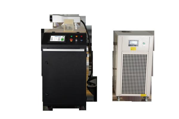 A máquina alta 1-5000mm/S da remoção da pintura do laser do nível da segurança limpa a velocidade