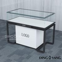 Magasin de bijoux simplifier vitrines de bijoux personnalisés