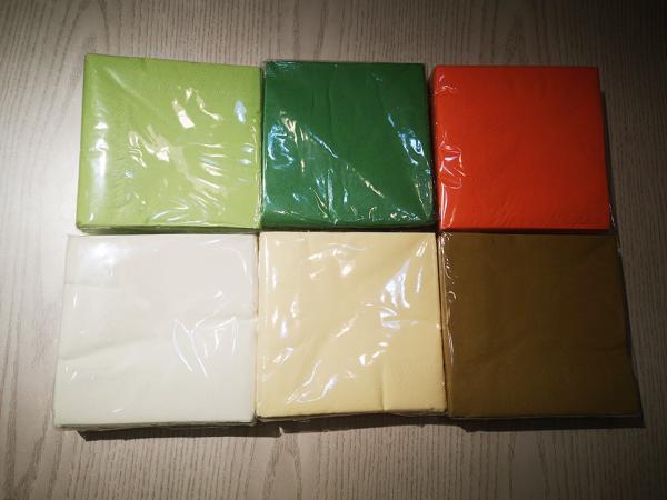 Disposable Colored Napkins Strong Flexibility Skin Friendly No Crumbs