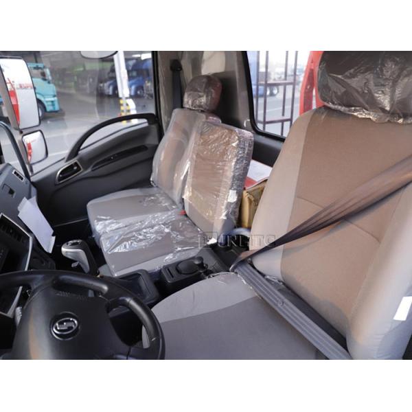 China Shacman Van Cargo Camiones X9 4x2 160HP Camiones de carga de 18 toneladas de alta calidad para la venta