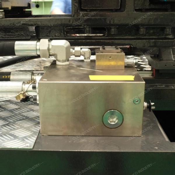 Deep Cavity Precision Bucket Injection Molding Machine 2100T For Large Scale Products