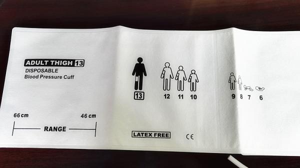 Disposable NIBP Cuff For Hospital Blood Pressure Monitor Singel Tube Different Size