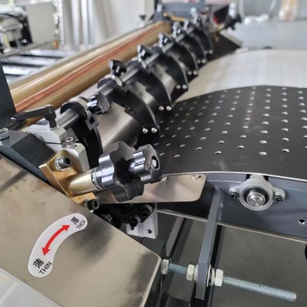 Sheet Fed Paper Feeding And Gluing Machine Automatic Grade Paper Forming Machine