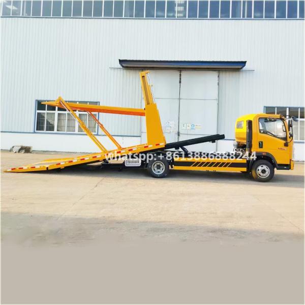SINOTRUCK 4*2 Transportador de vehículos de plataforma de tres posiciones Transportador de automóviles para el transporte de tres automóviles