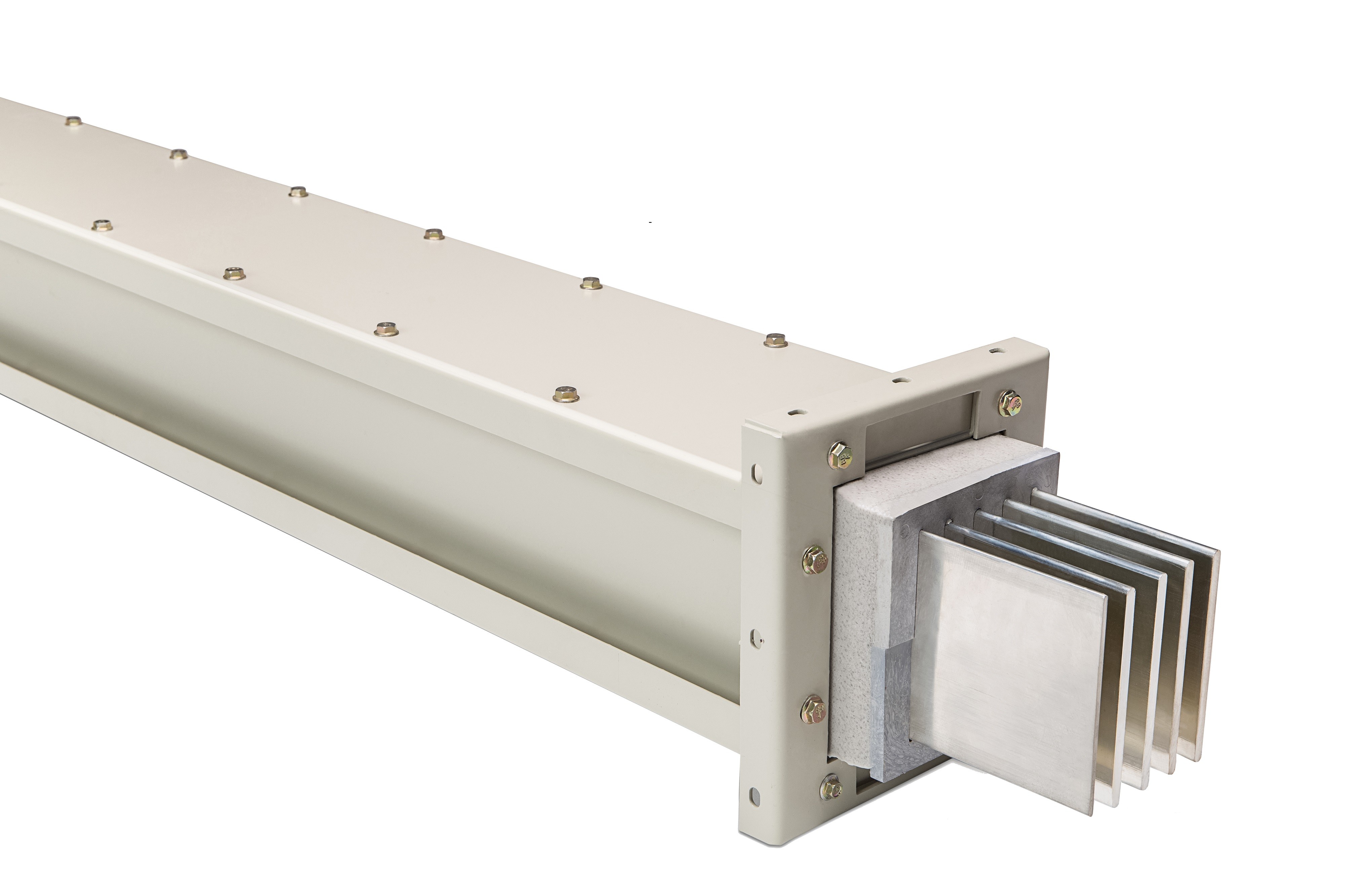 Медный GM n Busway IEC 60529 проводника 5000A 690V IP68 расклассифицированное огнем