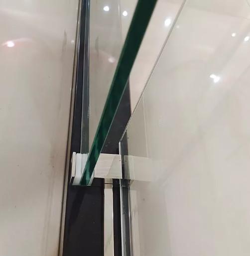 Stainless Steel Frame Shower Tempered Glass Sliding Bathroom Shower Screen OEM