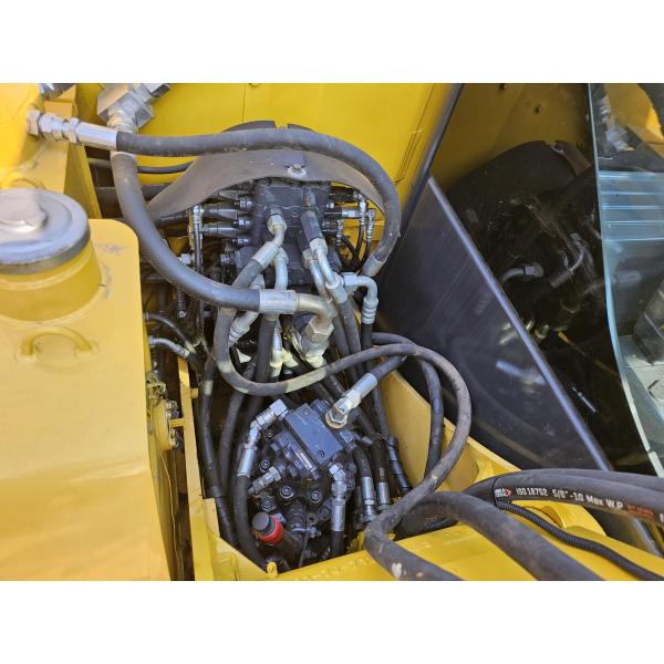 Japan Used Mini Digger PC70-8 7 Ton Mini Excavator Crawler ISO