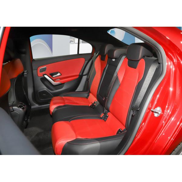 Компактные автомобили Бенз бензина класс АМГ 2022 35Л 4МАТИК 4 усаживают роскошь двери 5