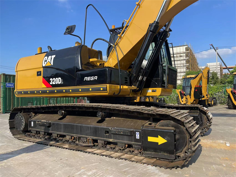 Использованный экскаватор Caterpillar CAT 320DL 2021 год В хорошем состоянии
