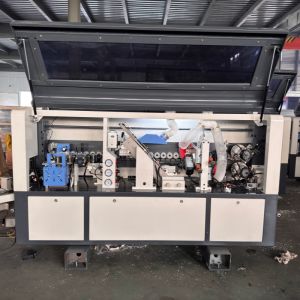 Machine de placage de chants automatique pour meubles en bois, coupe-bois PVC multifonction