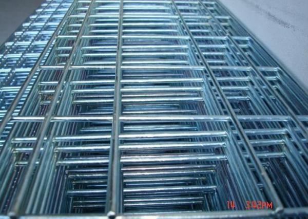 Heavy Duty Q235 Wire Reinforcing Mesh 4x4 Welded Wire Mesh For Concrete