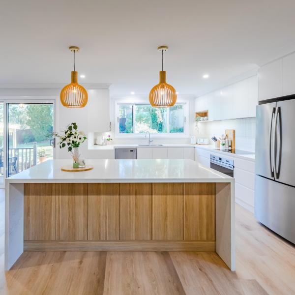 Modular U Shaped White Plain Melamine Kitchen Cabinet With Wooden Grain Island