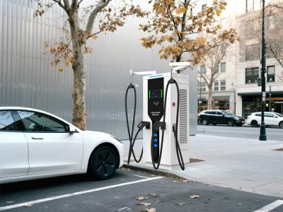 Commercial 120kW E-Van Charger | Advanced 10 UI Panel & Auto Cable Storage | Low Power Design