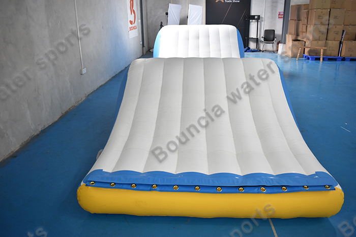 мост игры воды брезента PVC 0.9mm раздувной для озера