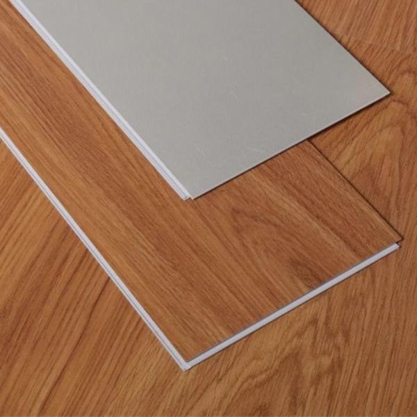 4.5mm 5mm 6mm imperméable à l' eau Spc Piso 4mm verrouillage Cliquez Lvt Spc plancher en PVC