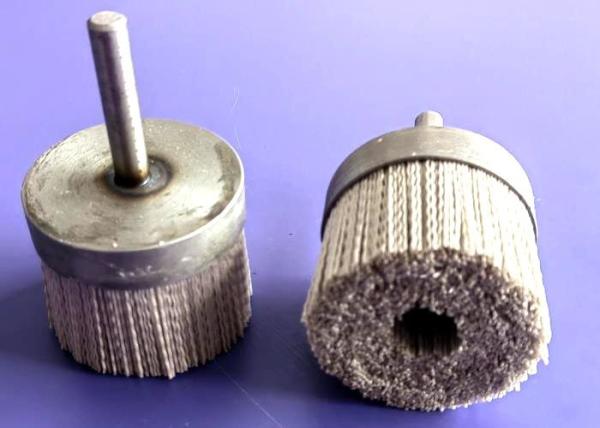 Rough Finish Aluminium Oxide Disc Sanding Brushes 65MM OD with Shank for Flat Surfaces