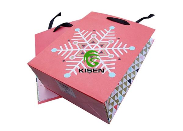 Christmas Art Paper Retail Shop Bags For Gifts Customized Color / Logo
