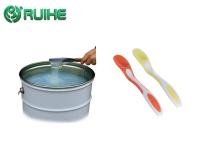 Não - a borracha de silicone líquida tóxica de LSR para utensílios de mesa do bebê abaixa o encolhimento