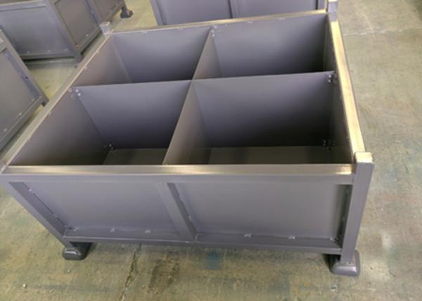 ODM Rigid Metal Metal Pallet Cage Stackable Stillage Bins 4 Partitions For Storage