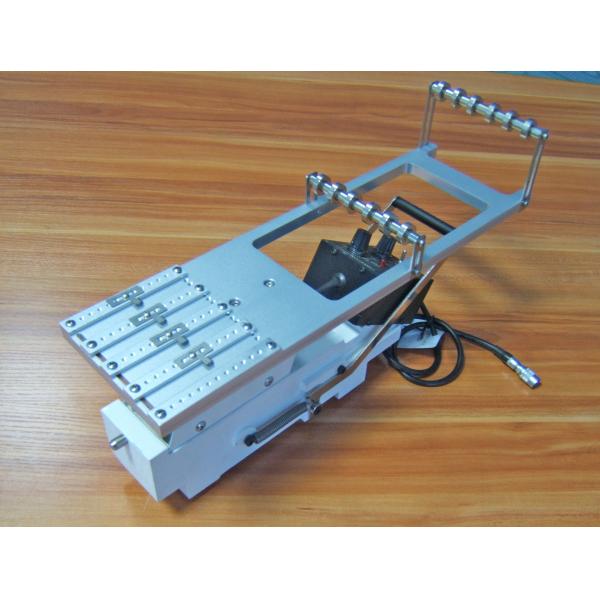 Aleación de aluminio Samsung CP Vibrating Feeder 4 Tubo ancho 100mm 24V Larga duración