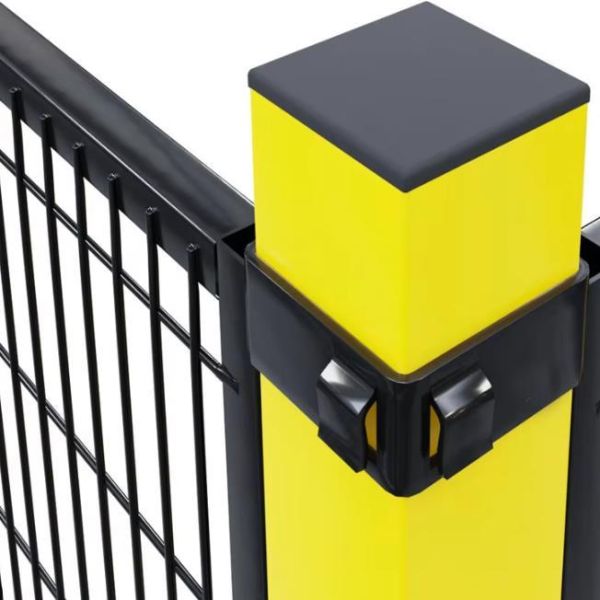 Designed to Improve Workshop Safety and Management Efficiency Robot Safety Fence Supporting Flexible Deployment and Reuse