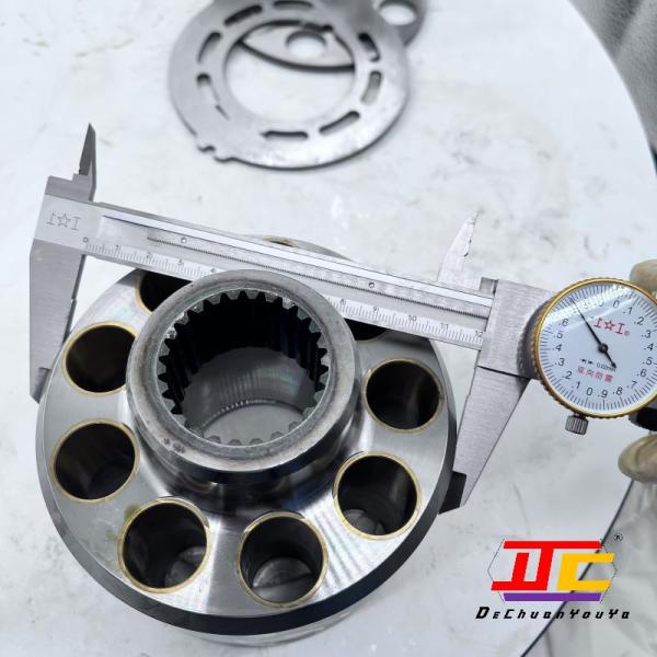 HPV105-02R 2628 Linde Plunger Pump Oil Field Concrete Equipment