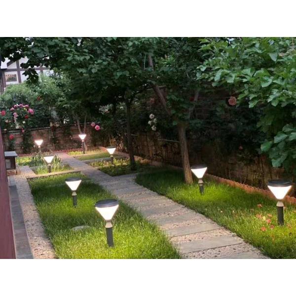 CE RoHS CCC 9W LED 20ah Garden Solar Stake Lights Outdoor