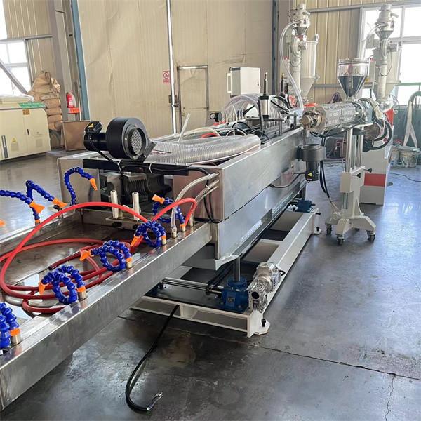 PP HDPE DWCPM-160 二重壁コルゲートパイプ機械