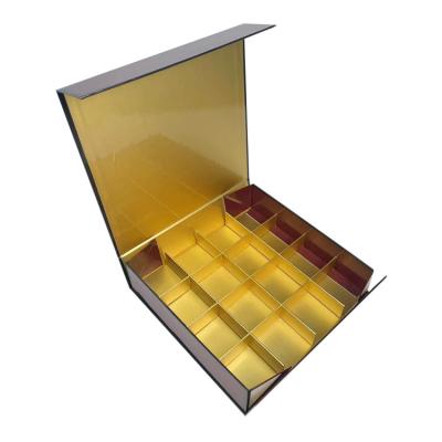 Boîte en papier pliable magnétique pour les biscuits sucrés et le chocolat Eid Mubarak