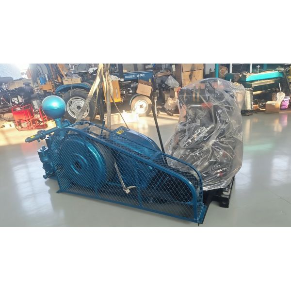 Reciprocating 850/2 mud pump dedicated for drilling