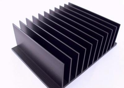 6005, 6060 anodizaram os perfis de alumínio da extrusão do dissipador de calor para o refrigerador do equipamento médico/processador central