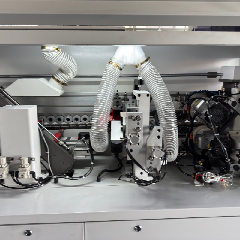 Automatic Edge Banding Machine with 18~24m/min Speed, 0.3~3mm Edge Banding Thickness, and 9KW Power for Woodworking