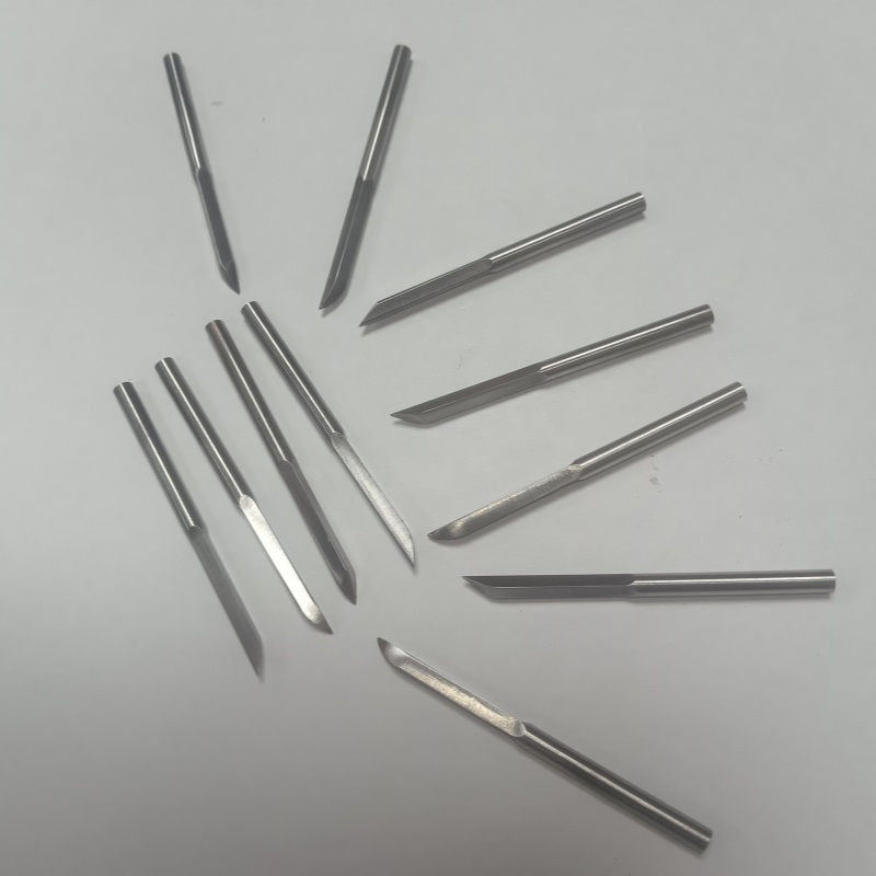 17-4PH 3 Sided Stainless Steel Needle Quenching Hardening Electroplating