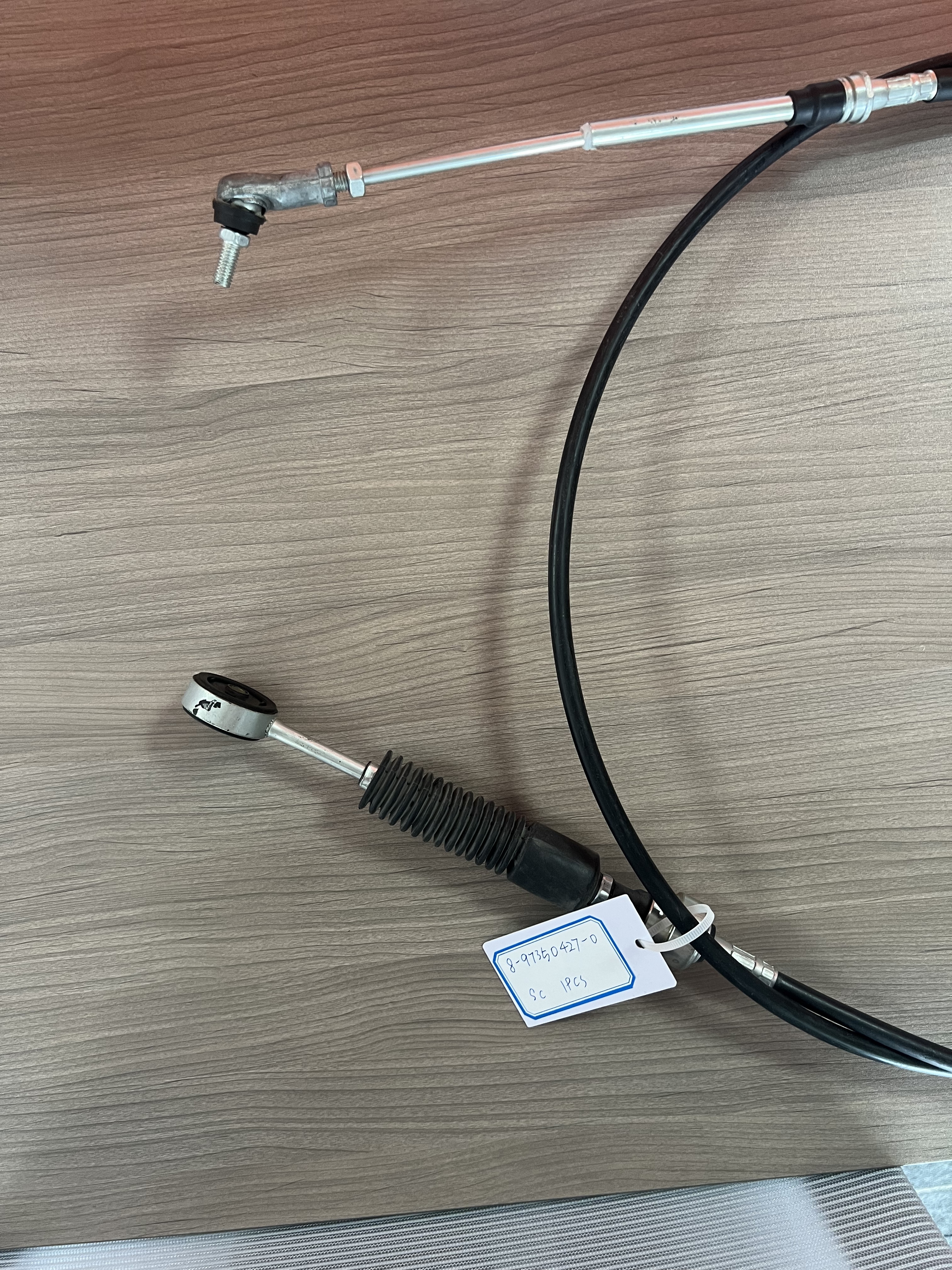OEM Parking Brake Cable Iron Material Replacement Spare Part OE Number 8-97350427-0 Heavy Duty Light Commercial Vehicle Brake Control Wire