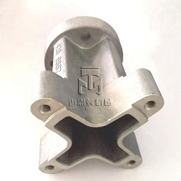 Flange Adapter 04209557 04209556 04206966 04207616 0420 9557 0420 9556 0420 6966 0420 7616 4209557 4209556 4206966 4207616 for DEUTZ BFM1013 TCD2013 TCD2012 ENGINE