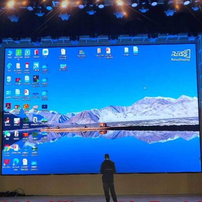 REISS Manufacturer Indoor LED Screen P1.5 P2.5 P3 4K High Quality LED Advertising Display