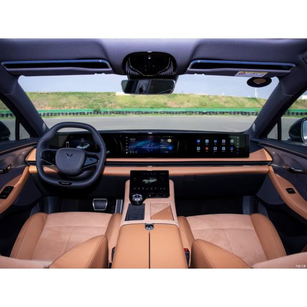 High Speed 2024 Voyah Passion Hybrid 4WD Electric Vehicles with Dual Motor to Benefit