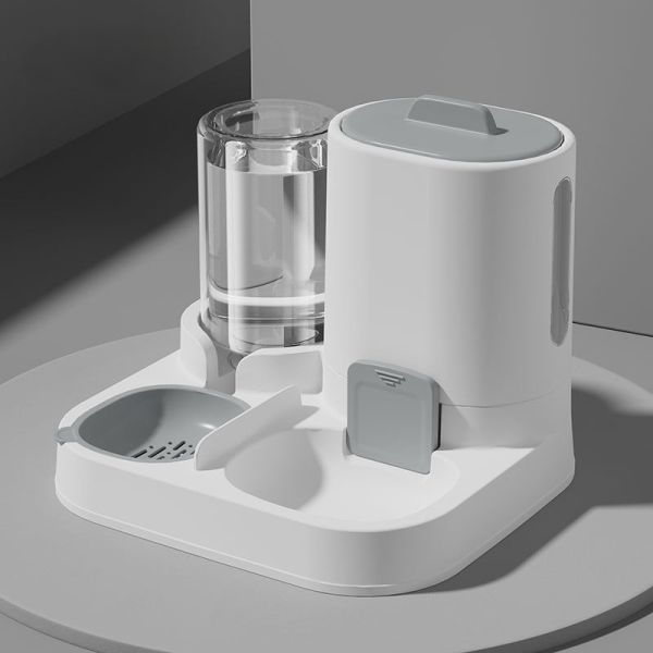 ​Waterproof Design Automatic Feeders ​Multi-Zone Feeding UV Light