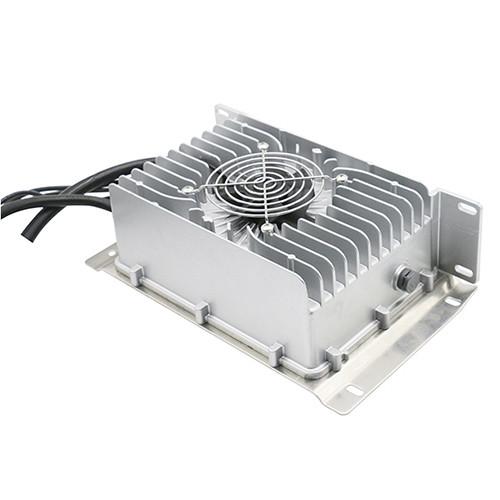 IP67 Carregadores de bateria de automóveis à prova d'água 40~70Hz AC Carregadores de bateria de cadeira de rodas